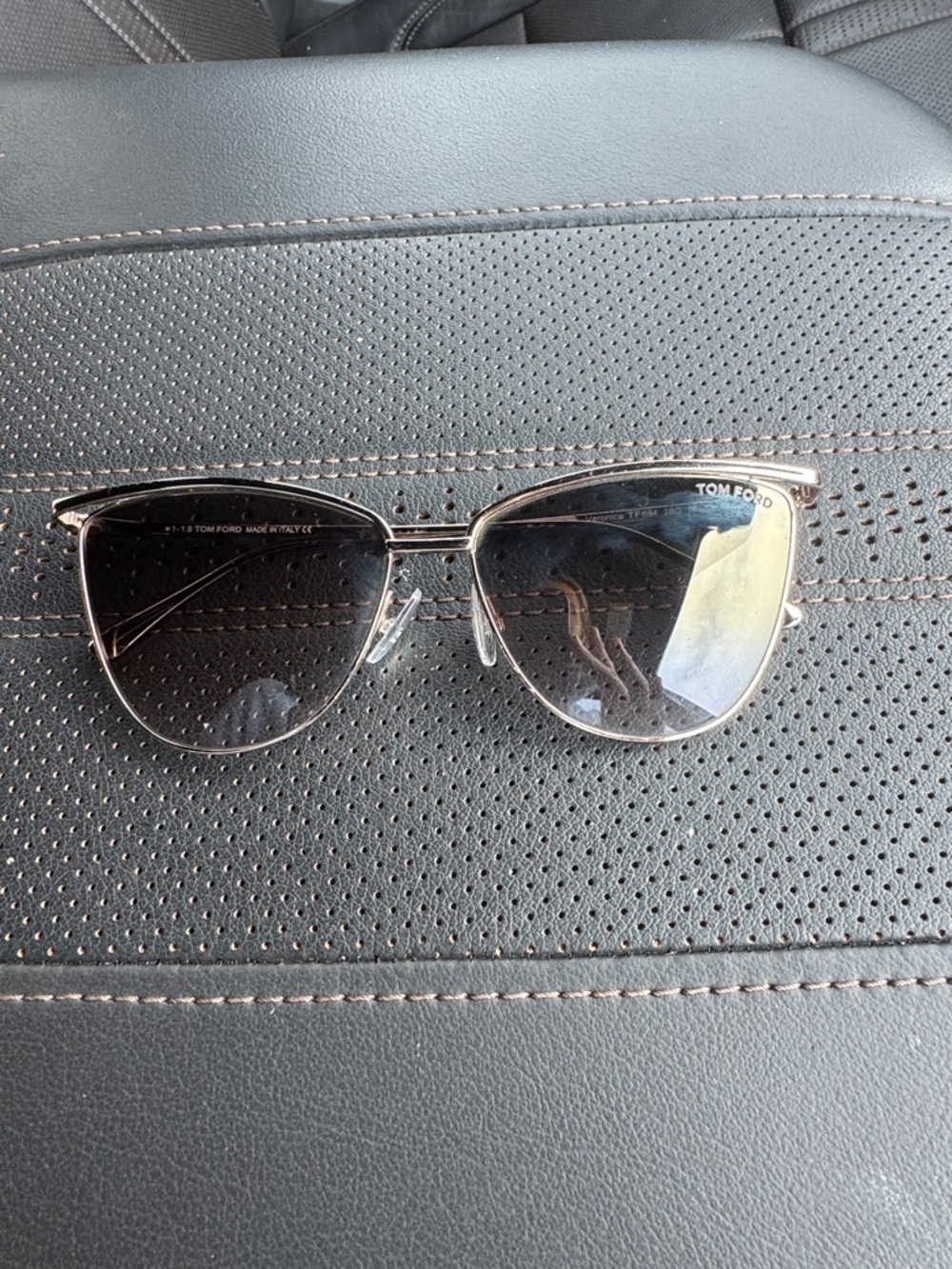 Tom Ford Veronica sunglasses
